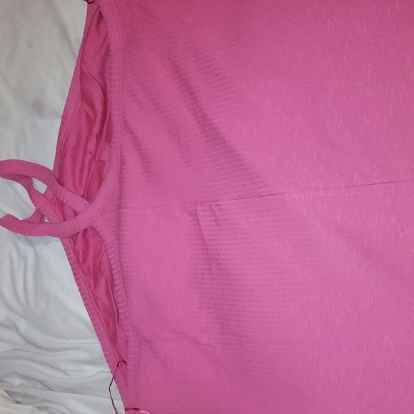 Dresses - Picture 3 of 6